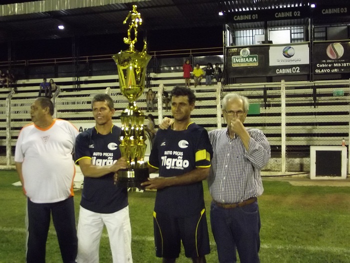 Taça campeão Tigrão